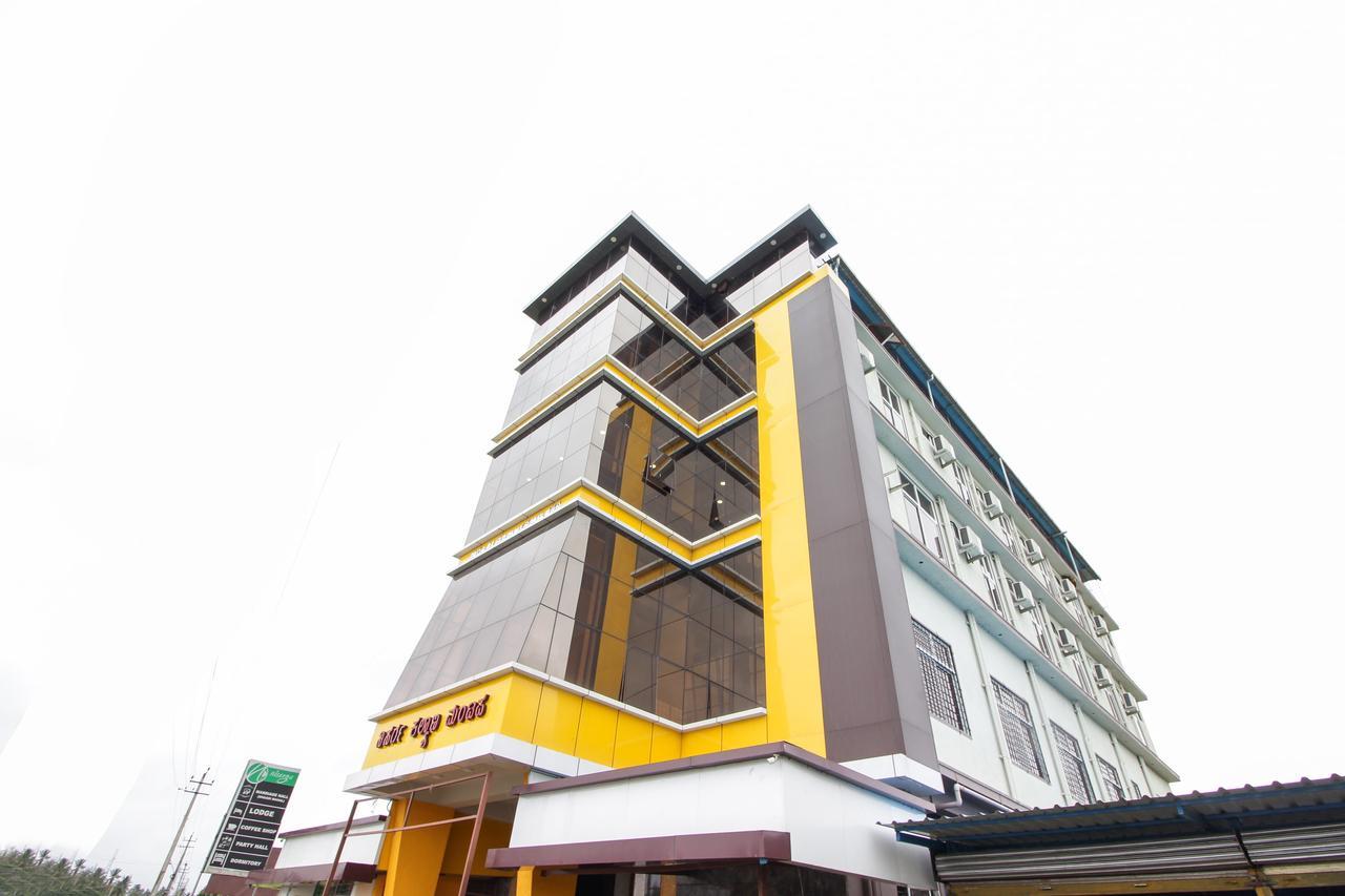 Oyo 15136 Nisarga Lodge Chikmagalūr Dış mekan fotoğraf